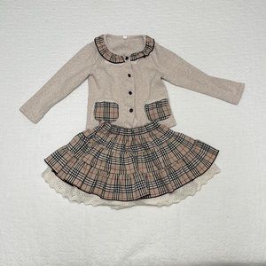 Girls Plaid Skirt with Lace & Beige Top Set Size 5